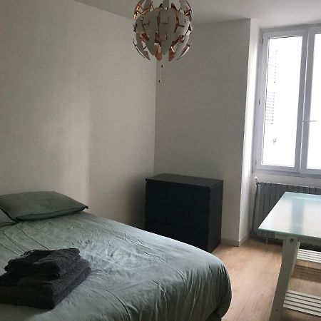 Appartement Avec 3 Chambres Au Centre De Pau Exterior photo
